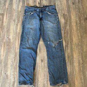 Wrangler Jeans Co. Distressed Blue Jeans – Rugged Vintage Look
